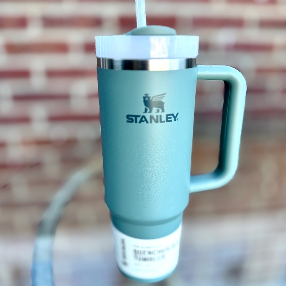 Stanley Cup Flowstate Quencher H2.0 Tumbler 30oz color Shale teal NWoT - Picture 1 of 7